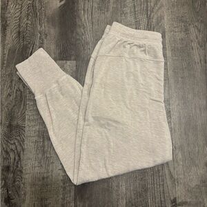 Lululemon Still Chill Jogger Heathered Cashew Size 8